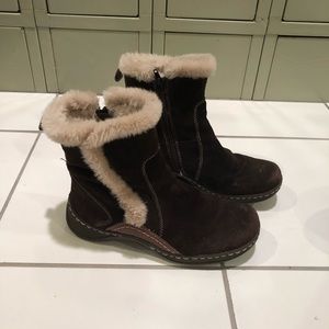 BareTraps Women’s Boots size 6.5 pre owned
